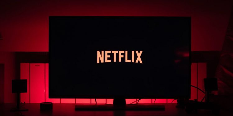 Netflix, Arka planda ses dinleme özelliğini Android’de deniyor.