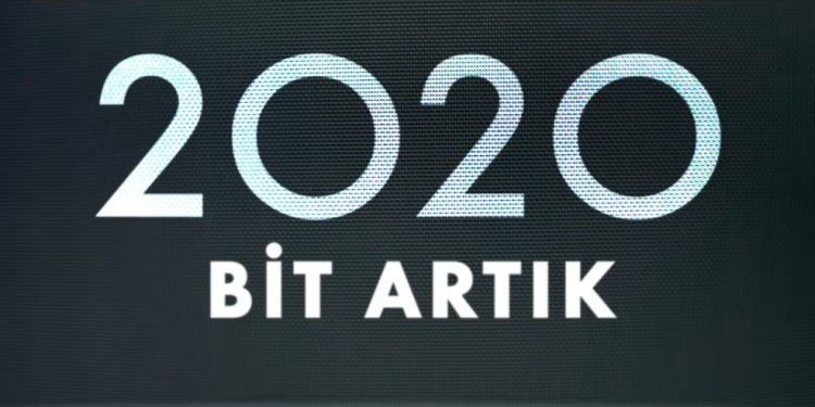 Death to 2020 Netflix Türkiye, 2020 bit artık 1 Death to 2020 Netflix Türkiye, 2020 bit artık