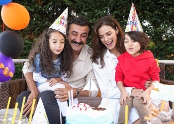Demet Akbağ, Ekranlara Dönüyor! İşte Yeni Dizisi…