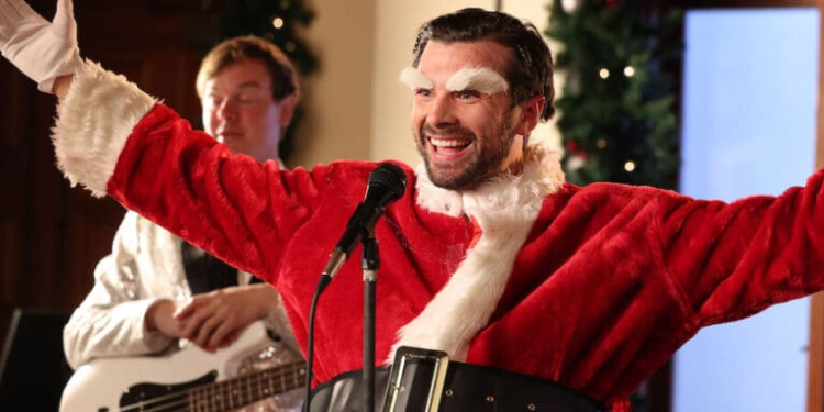 Netflix'te 2023'te Yeni Noel Filmleri 1 Netflix’te 2023’te Yeni Noel Filmleri