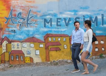 AŞK MEVSİMİ FİLMİNİN FRAGMANI İZLEYENLERİ DUYGULANDIRDI!