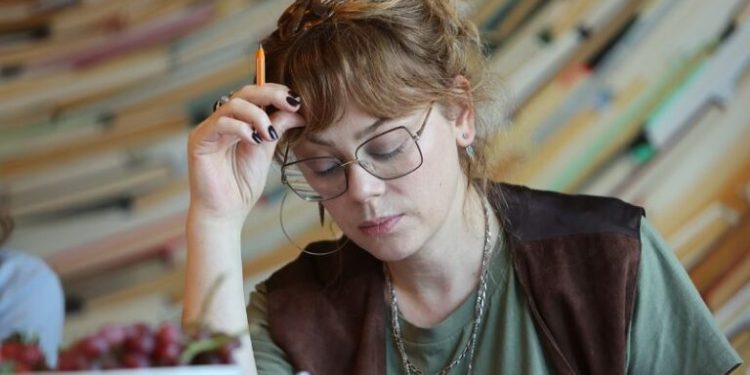 BUĞRA GÜLSOY İLE DEMET EVGAR AYNI DİZİDE BULUŞTU, ORTAYA ÇOK DUYGUSAL VE SERT BİR PROJE ÇIKTI!