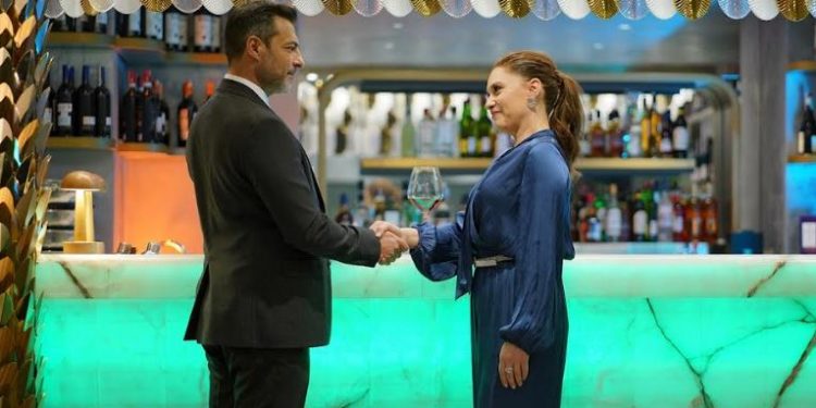 KIZILCIK ŞERBETİ DİZİSİNİN 50. YENİ BÖLÜMÜNDE KIVILCIM İLE ÖMER ARASINDA ÖNEMLİ GELİŞMELER VAR!