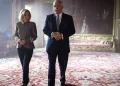 Netflix Filmi 'SCOOP' Nisan 2024'te Yayınlanıyor ve İlk Bakış Fragmanı Yayınlandı Filmin başrollerinde Gillian Anderson, Keeley Hawes, Billie Piper ve Rufus Sewell yer alıyor. 26 Netflix Filmi ‘SCOOP’ Nisan 2024’te Yayınlanıyor ve İlk Bakış Fragmanı Yayınlandı Filmin başrollerinde Gillian Anderson, Keeley Hawes, Billie Piper ve Rufus Sewell yer alıyor.