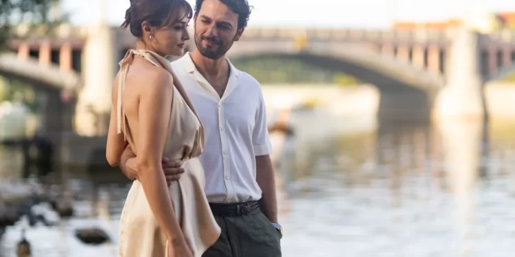 Romantik Hırsız ( ilk fragman) konusu ne, oyuncu kadrosu, hangi kanalda, ne zaman yayınlanacak 1 Romantik Hırsız ( ilk fragman) konusu ne, oyuncu kadrosu, hangi kanalda, ne zaman yayınlanacak