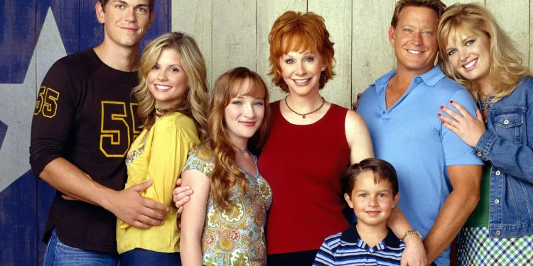 Klasik Durum Komedisi ‘Reba’ İlk Kez Mayıs 2024’te Netflix’e Geliyor Başka bir klasik sitcom Netflix’te yayınlanacak ancak Reba söz konusu olduğunda bu, ilk kez yayınlanacak.