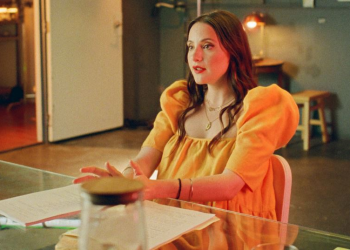 BLU TV’DEN EN POPÜLER ÇOCUK PROGRAMLARININ ARKA PLANINA YÖNELİK ÇARPICI BİR BELGESEL