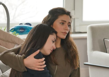 KIZILCIK ŞERBETİ DİZİSİNİN 54. YENİ BÖLÜMÜNDE DOĞA VE ÇİMEN’İN ATACAĞI ADIMLAR HİKAYEDE DEĞİŞİM YAŞATACAK!