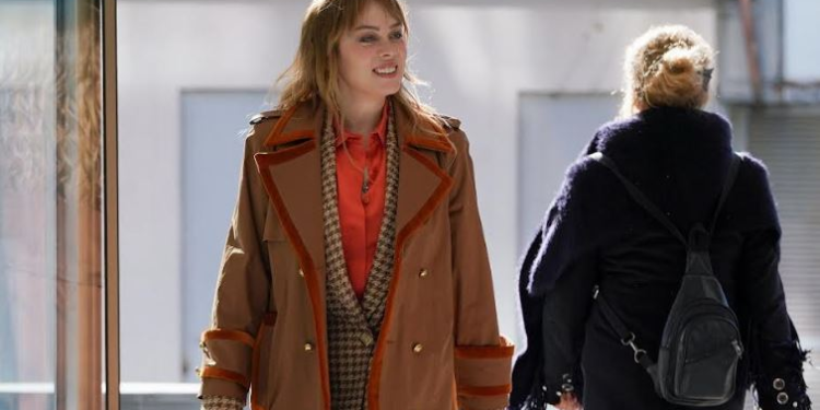 DEMET EVGAR’DAN BAŞKASI BAŞROLDE OLSAYDI, BAHAR DİZİSİ BU KADAR TUTAR MIYDI? 1 DEMET EVGAR’DAN BAŞKASI BAŞROLDE OLSAYDI, BAHAR DİZİSİ BU KADAR TUTAR MIYDI?