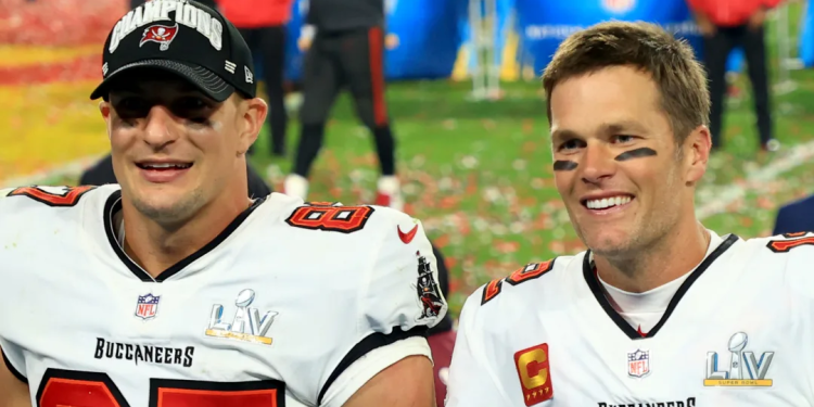 Tom Brady’nin eski takım arkadaşlarından 4’ünün Netflix’in canlı özel programında GOAT kızartacağı doğrulandı