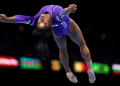 'Simone Biles: Rising' Spor Belgesel Dizisi Temmuz 2024'te Netflix'e Geliyor 31 ‘Simone Biles: Rising’ Spor Belgesel Dizisi Temmuz 2024’te Netflix’e Geliyor