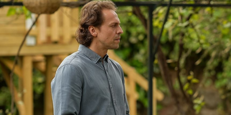 SANDIK KOKUSU DİZİSİNDE LALE VE ATİLLA BOŞANIYOR VE OLAYLAR DEĞİŞİYOR!