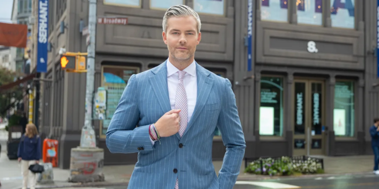 Manhattan yıldızı Ryan Serhant’ın sahibi net değeri, karısı, yaşı ve daha fazlasını bilmek