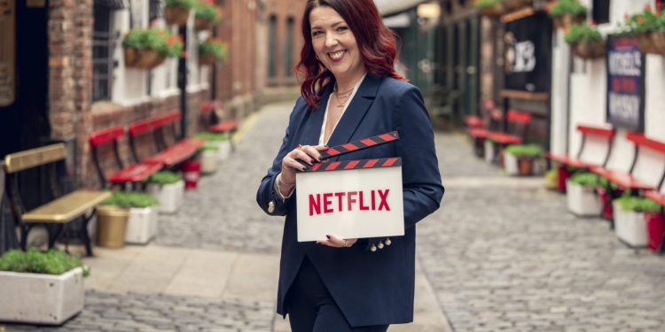 “Belfast’tan Cennete Nasıl Gidilir” – “Derry Girls” Yaratıcısından Yeni Netflix Komedisi Duyuruldu
