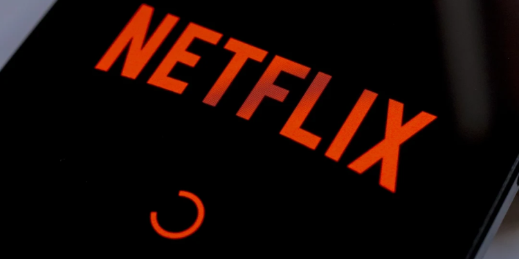 Netflix’e çizgi romandan uyarlanan ve büyük yıldızlarla birlikte gelen barbarca dizi geliyor