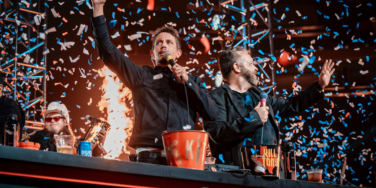 'Kill Tony' Netflix'e Geliyor; İlkinin Nisan 2025'te Yayınlanmasıyla 3 Özel Bölüm Sipariş Edildi 1 ‘Kill Tony’ Netflix’e Geliyor; İlkinin Nisan 2025’te Yayınlanmasıyla 3 Özel Bölüm Sipariş Edildi