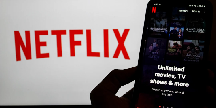 Netflix listeleri güncellendi: Mutlaka izlenmesi gereken en iyi 5 film ve dizi burada