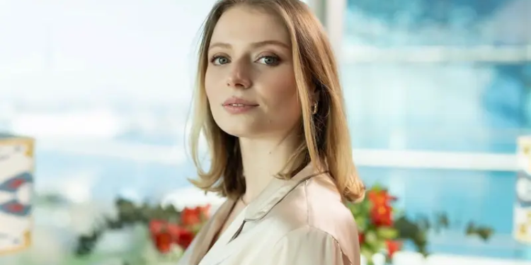 YASEMİN SZAWLOWSKİ KİMDİR? NERELİ – BOYU – YAŞI – AİLESİ – TV DİZİLERİ 1 YASEMİN SZAWLOWSKİ KİMDİR? NERELİ – BOYU – YAŞI – AİLESİ – TV DİZİLERİ