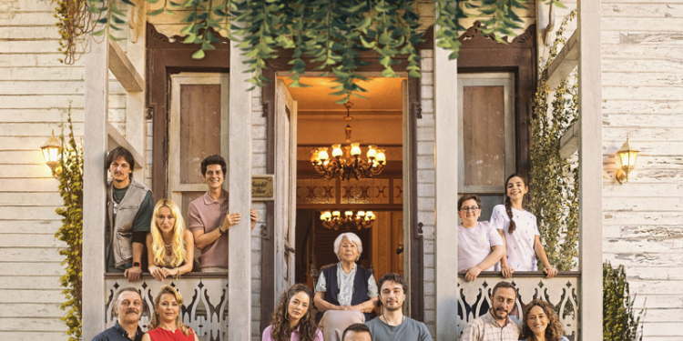 AİLE SAADETİ DİZİSİ SICAK VE KALABALIK BİR AİLE ORTAMI HAVASI VERİYOR! 1 AİLE SAADETİ DİZİSİ SICAK VE KALABALIK BİR AİLE ORTAMI HAVASI VERİYOR!