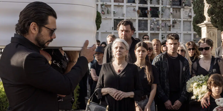 ‘Two Graves’ Netflix İspanyolca Sınırlı Dizisi Ağustos 2025’te Yayınlanacak