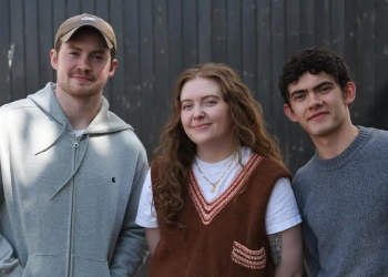 ‘Heartstopper’ Filmi Resmen Yapım Aşamasına Başladı ve Şu Ana Kadar Bildiklerimiz