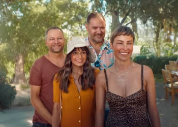 Netflix, Polonya yapımı komedi filmi 'Planet Single: Greek Adventure'ı satın aldı 4 Netflix, Polonya yapımı komedi filmi ‘Planet Single: Greek Adventure’ı satın aldı