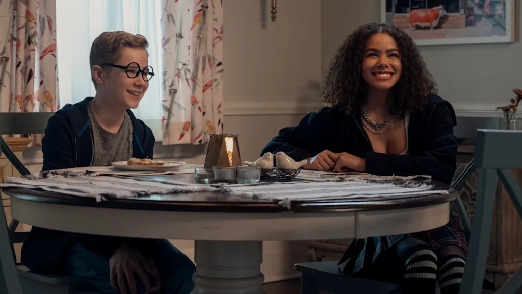 Ginny ve Georgia hayranları sonunda ihtiyaç duydukları 4. sezon güncellemesini aldılar 2 Ginny ve Georgia hayranları sonunda ihtiyaç duydukları 4. sezon güncellemesini aldılar