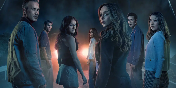 'Geçen Yaz Ne Yaptığını Biliyorum' Yeniden Başlatması Netflix'te Yayın Tarihini Cadılar Bayramı'na Tam Zamanında Belirledi 1 ‘Geçen Yaz Ne Yaptığını Biliyorum’ Yeniden Başlatması Netflix’te Yayın Tarihini Cadılar Bayramı’na Tam Zamanında Belirledi