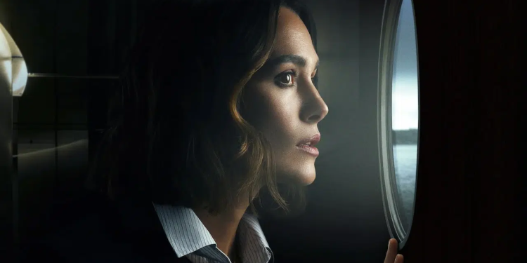 Netflix'in Kiera Knightley Filmi '10 Numaralı Kulübedeki Kadın': Bilmeniz Gereken Her Şey 1 Netflix’in Kiera Knightley Filmi ’10 Numaralı Kulübedeki Kadın’: Bilmeniz Gereken Her Şey