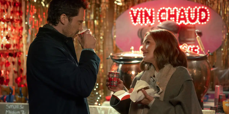 Netflix’in Minka Kelly’nin Noel Romantik Komedisi ‘Champagne Problems’ın İlk Bakışı ve Çıkış Tarihi