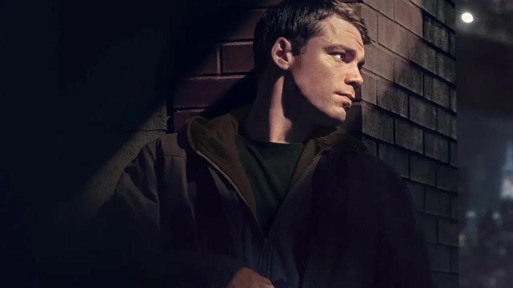 'The Night Agent' Netflix'te 4. Sezonun Erken Yenilenmesini ve Büyük Bir Mekan Değişikliğini Hedefliyor