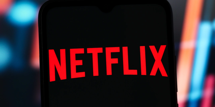 Bu az bilinen yeni Netflix dizisi hala yenilenmedi (ve bu endişe verici) 1 Bu az bilinen yeni Netflix dizisi hala yenilenmedi (ve bu endişe verici)