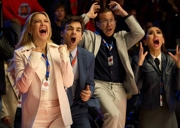 'Running Point' 2. Sezon: Çekimler Tamamlandı ve 2026 İlkbaharında Yayınlanmayı Planlıyor Popüler komedi dizisinin çekimleri tamamlandı ve dizinin 2026 Nisan'ında ekrana dönmesi planlanıyor. 39 ‘Running Point’ 2. Sezon: Çekimler Tamamlandı ve 2026 İlkbaharında Yayınlanmayı Planlıyor Popüler komedi dizisinin çekimleri tamamlandı ve dizinin 2026 Nisan’ında ekrana dönmesi planlanıyor.