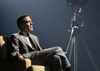 George Clooney'nin Broadway performansı 'Good Night, and Good Luck' Netflix'e geliyor. 8 George Clooney’nin Broadway performansı ‘Good Night, and Good Luck’ Netflix’e geliyor.